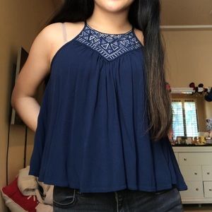 blue tank top
